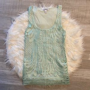Beautiful express top